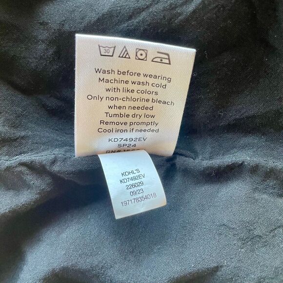 Draper James Women's Embroidered Long Sleeve Short Dress in Black & White Size M - Picture 10 of 16